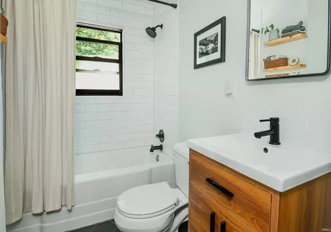 Bath - 206 E Hillside Dr, Bloomington, IN 47401 photo 1 of 3