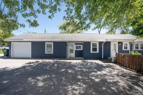 479 E Lakeside Dr, Monticello, IN 47960