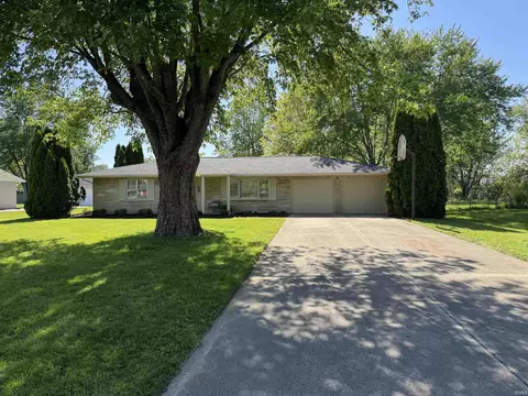 3605 N Benton Rd, Muncie, IN 47304