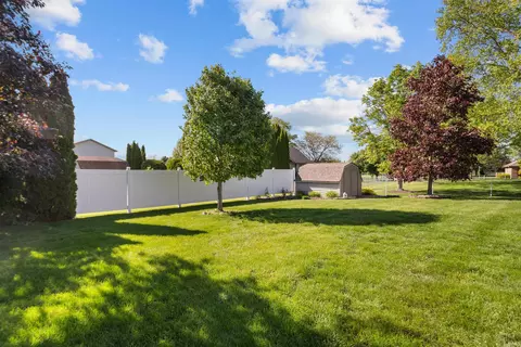 Exterior - 715 Riverview Dr, Kokomo, IN 46901 photo 6 of 6
