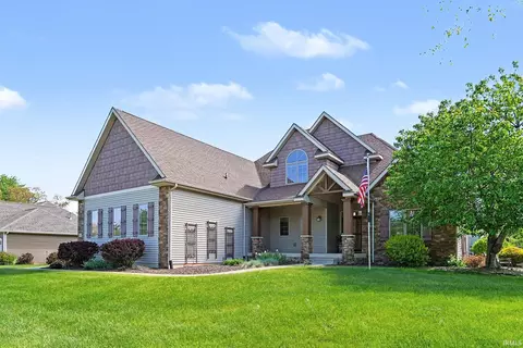 56 N Superior Ave, Warsaw, IN 46582