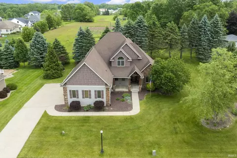 56 N Superior Ave, Warsaw, IN 46582