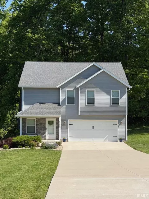 5510 W Redbud Dr, Ellettsville, IN 47429
