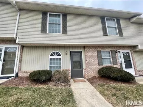 648 Sherwood Hills Dr, Bloomington, IN 47401