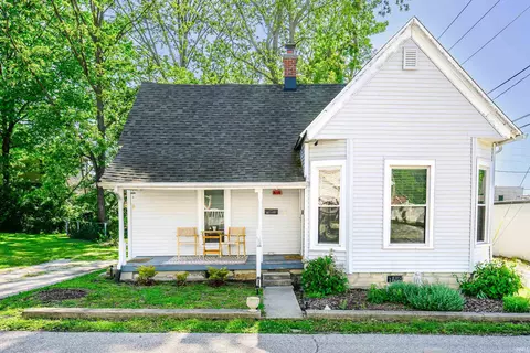 118 N Jackson St, Bloomington, IN 47404