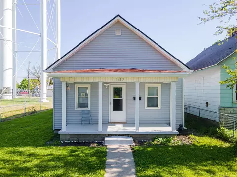 1613 W 1st St, Marion, IN 46952