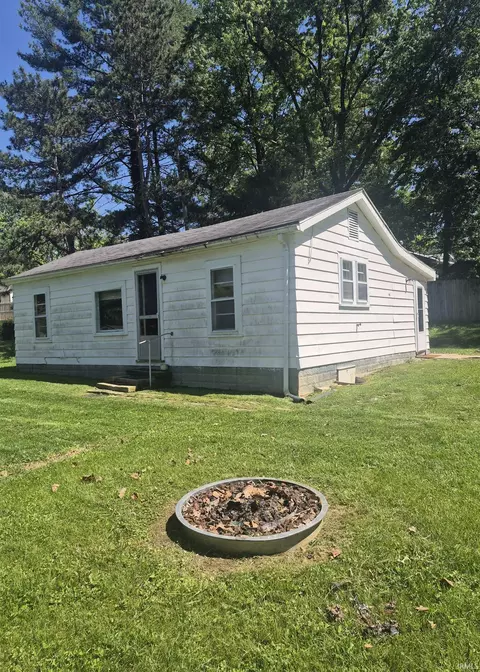 1513 12 S Huntington Dr, Bloomington, IN 47401