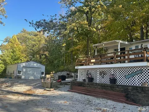 10977 N Lower Lakeshore Dr, Monticello, IN 47960