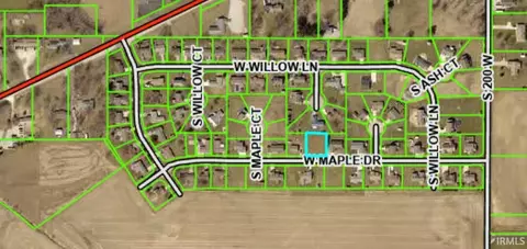 W Maple Drive, Peru, IN 46970 photo 5