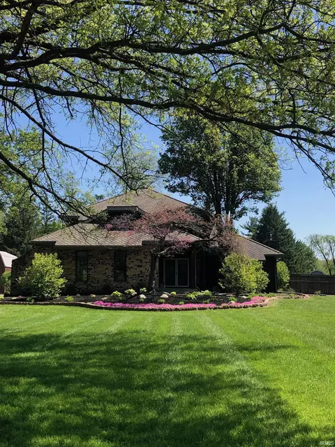 3212 Oakwood Way, Marion, IN 46953