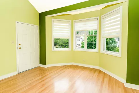 Living - 429 S Madison St, Bloomington, IN 47403 photo 2 of 7