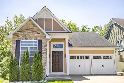 1610 S Hathaway Ct, Bloomington, IN 47401