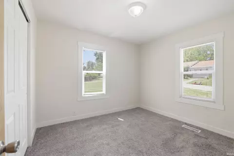 Bedroom - 513 W Coolidge Dr, Bloomington, IN 47403 photo 1 of 4