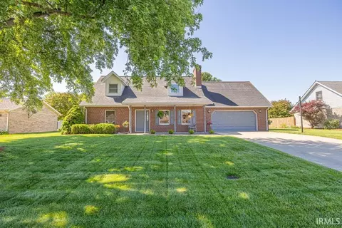 986 Chad Ave, Jasper, IN 47546
