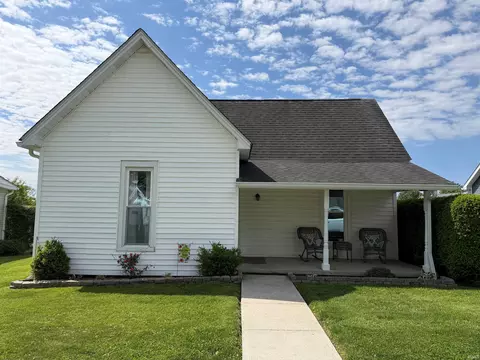 1518 20th St, Bedford, IN 47421