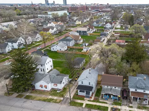 1817 Riedmiller Ave, Fort Wayne, IN 46802