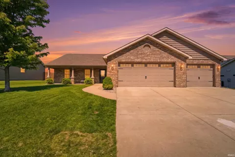 4184 Regatta Dr, Lafayette, IN 47909