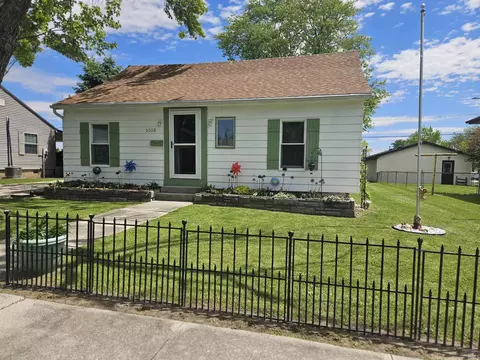 1005 Russell St, Decatur, IN 46733