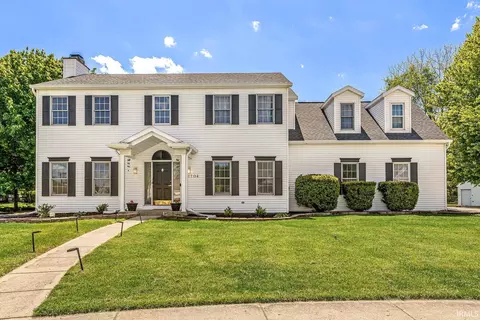 11704 Madison County Cir, Granger, IN 46530