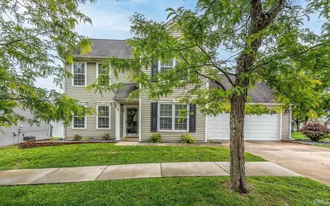 2200 S Sweetbriar Ct, Bloomington, IN 47401