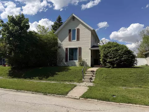 304 Wright St, Huntington, IN 46750
