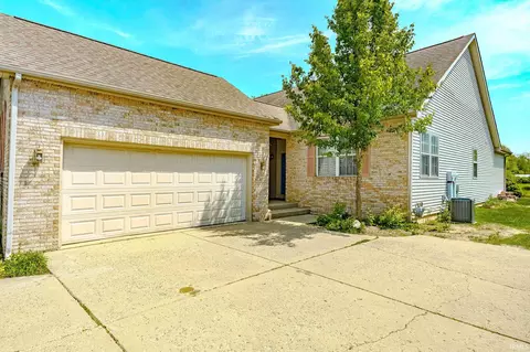 4229 Peterborough Rd, West Lafayette, IN 47906