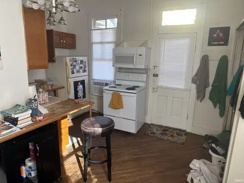 Entry Way - 331 S Grant St, Bloomington, IN 47401 photo 1 of 1