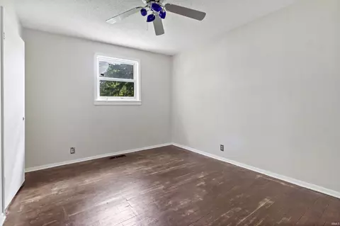 Bedroom - 102 E Main St, Matthews, IN 46957 photo 2 of 4