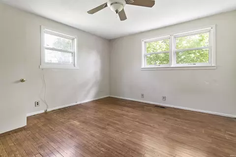 Bedroom - 102 E Main St, Matthews, IN 46957 photo 3 of 4