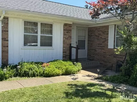 1424 Continental Dr, Evansville, IN 47715
