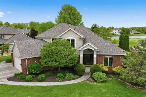 8215 Killeen Run, Fort Wayne, IN 46835