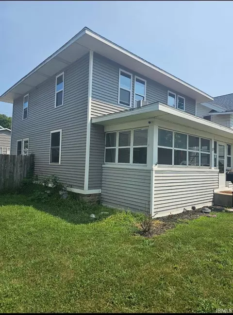 1133 Milton St, South Bend, IN 46613