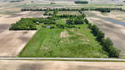 8420 N 150 E Rd, Washington, IN 47501