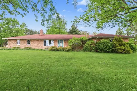 1767 N Cook Ln, Monticello, IN 47960