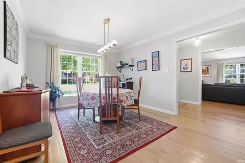 Dining - 2617 E Windermere Woods Dr, Bloomington, IN 47401 photo 2 of 3