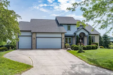 2511 Bluewater Trl, Fort Wayne, IN 46804