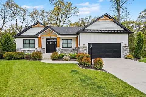 4134 Garden Oak Ct, South Bend, IN 46628