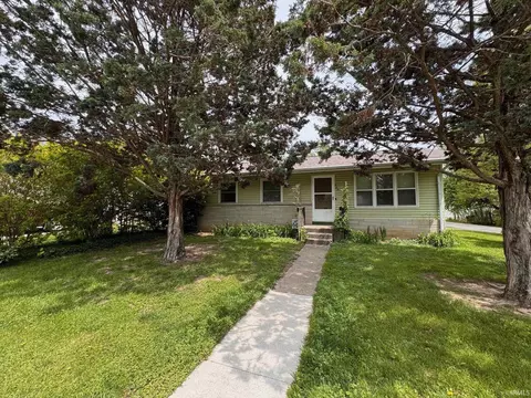203 S Half St, North Manchester, IN 46962