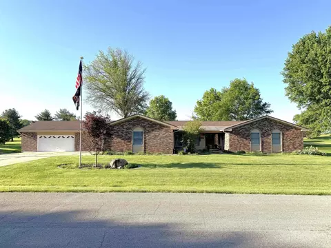 3137 W Tam O Shanter Dr, Crawfordsville, IN 47933