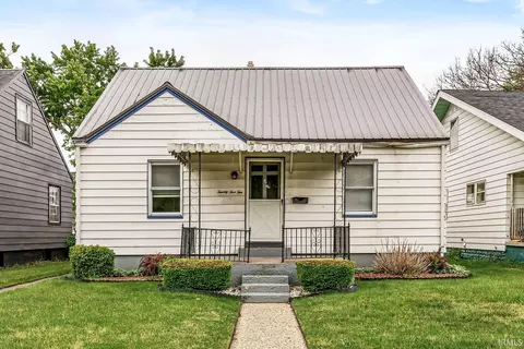 2510 Fredrickson St, South Bend, IN 46628
