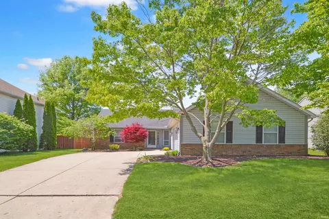 1834 King Eider Dr, West Lafayette, IN 47906