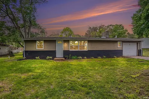 53219 Peggy Ave, South Bend, IN 46635