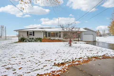 1670 W Old Waynetown Rd, Crawfordsville, IN 47933