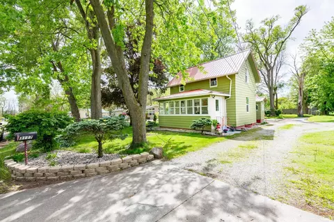3117 Burr Oak Ave, Elkhart, IN 46517