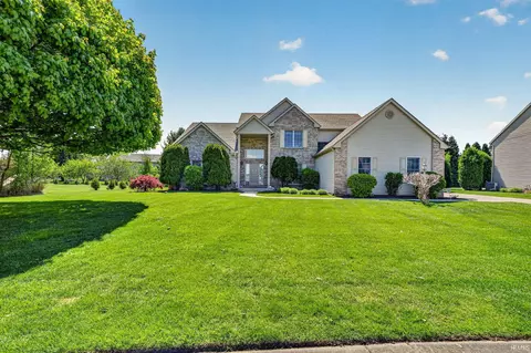 Exterior - 51263 Leeward Pt, Granger, IN 46530 photo 6 of 7
