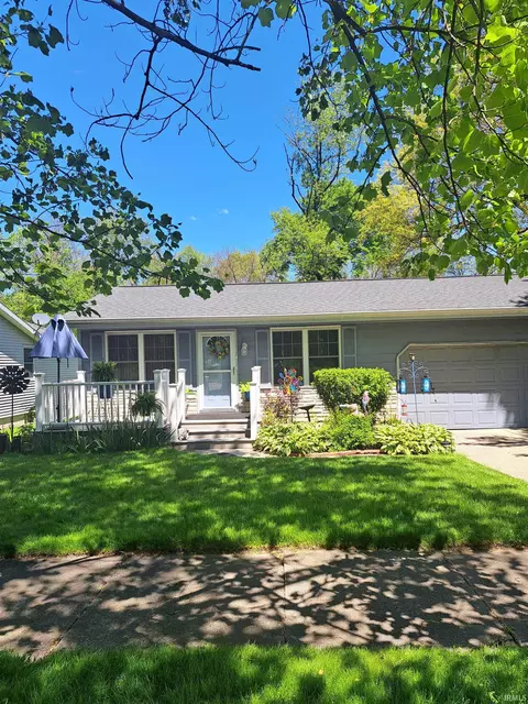 2411 W Ewing Ave, South Bend, IN 46613