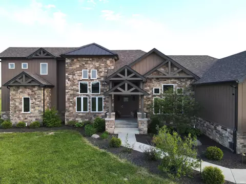 2313 E Royerton Rd, Muncie, IN 47303