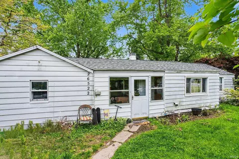 26522 Parkview Pl, Elkhart, IN 46514