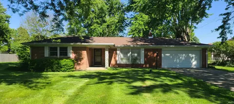 1282 E Meadowbrook Dr, Lafayette, IN 47905