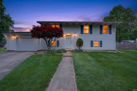 1613 Augusta Ct, Kokomo, IN 46902
